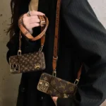 L series Phone case 3002/Accorion card holder(subject to the video)